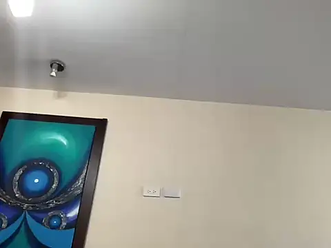 littlelatinhunter online show from October 30, 11:44 am