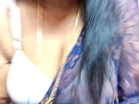 Snapshot of Pallavi-sri chatting on June 7, 2:43 pm Pallavi-sri online show from June 7, 2:43 pm