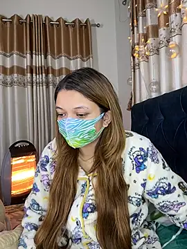 Snapshot of Jen_jennyy1 chatting on January 4, 6:51 pm Jen jennyy1 online show from January 4, 6:51 pm