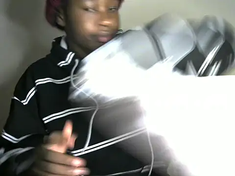 Novah  online show from March 22, 5:49 pm