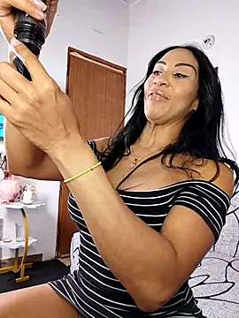 Charlotte Bayron online show from September 9, 12:10 am