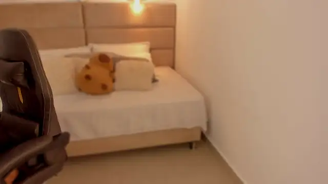 Snapshot of nakamura_sam chatting on July 14, 1:50 pm nakamura sam online show from July 14, 1:50 pm