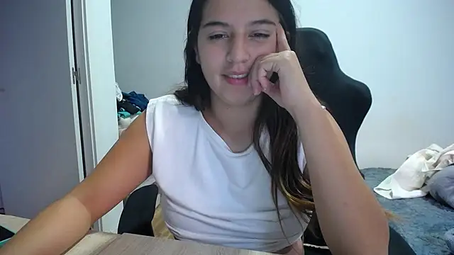 Contantin helena online show from November 5, 5:02 pm