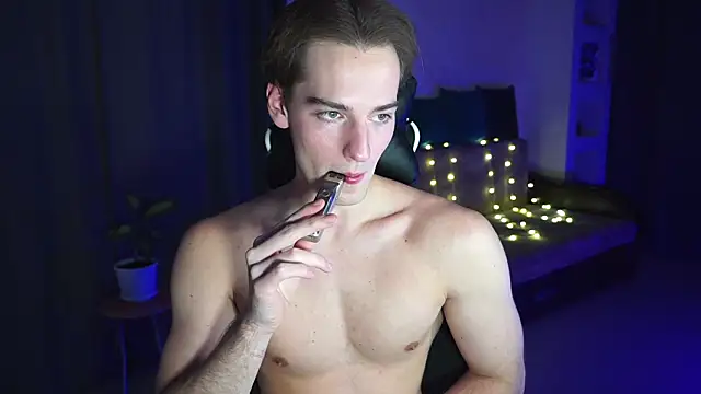 Litmate online show from November 12, 11:03 pm