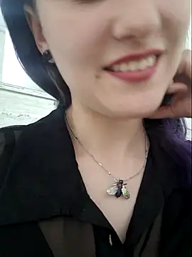 Erotic Synth Goddess online show from April 18, 3:05 pm