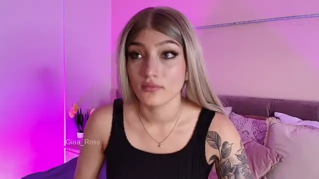 Giaa Ross online show from February 8, 2:49 pm