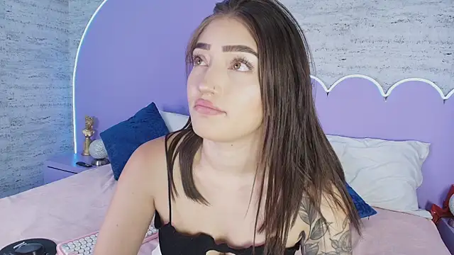 Giaa Ross online show from March 19, 7:40 pm