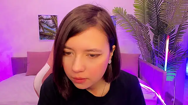 Lina Brownie online show from February 16, 1:58 am