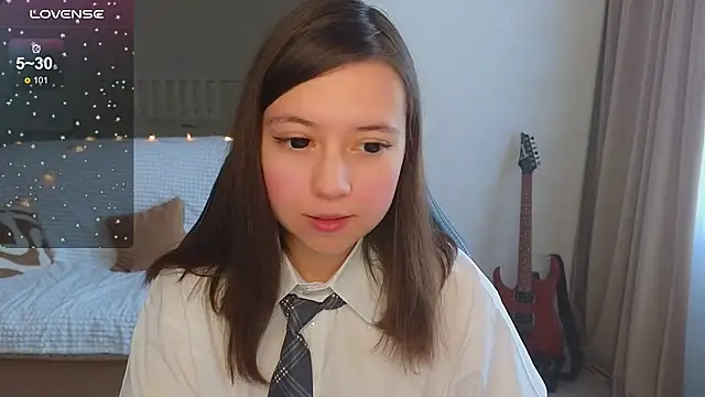 Lina Brownie online show from October 19, 4:13 am