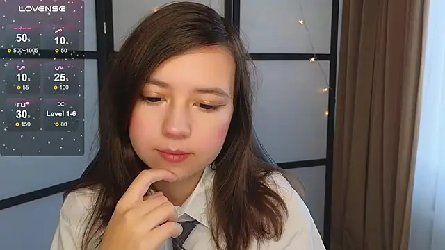 Lina Brownie online show from October 26, 3:23 am