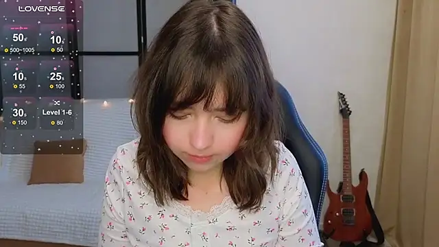 Lina Brownie online show from December 5, 4:32 am