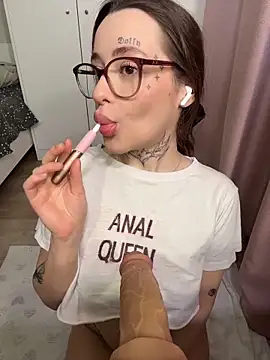 fuckdoll 18 online show from February 16, 8:10 am