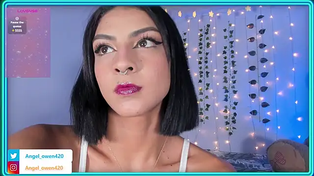 Snapshot of Angel_owen1 chatting on January 3, 3:38 am Angel owen1 online show from January 3, 3:38 am