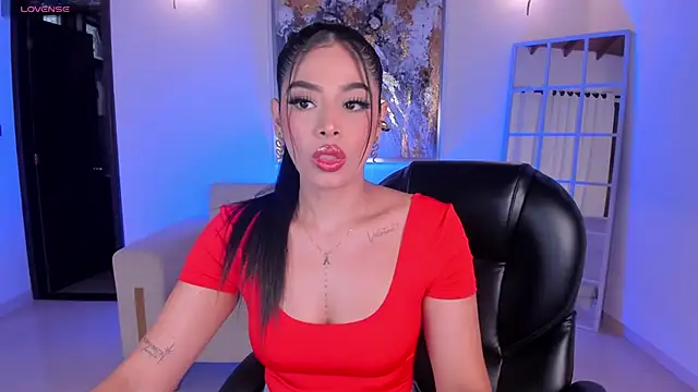 Snapshot of AlyssaDean chatting on February 18, 11:55 am AlyssaDean online show from February 18, 11:55 am