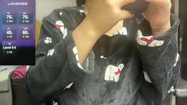 Spice-Summi online show from December 3, 1:54 pm