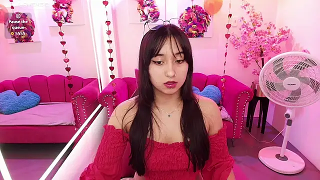 Miss dolly  online show from February 11, 1:27 pm