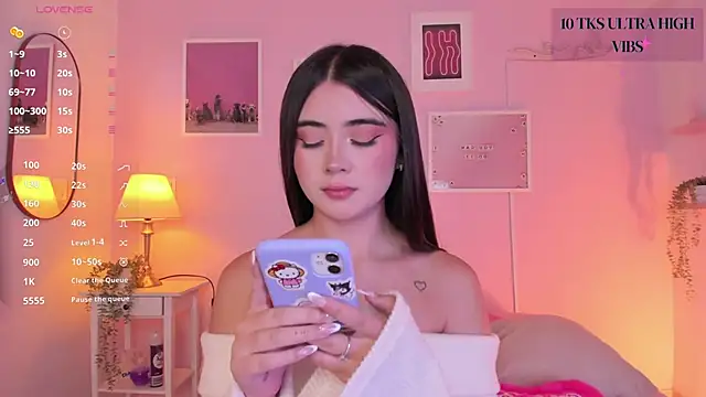 Snapshot of little-natt chatting on January 11, 7:38 pm little-natt online show from January 11, 7:38 pm