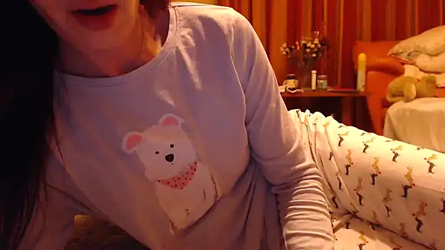LovelyAndraGirl online show from May 16, 7:56 pm