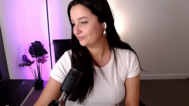 Lenas Room online show from October 3, 11:51 am