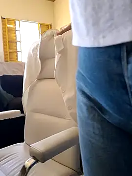 MILEIDE980 online show from March 18, 6:15 pm