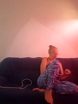 MILEIDE980 online show from November 27, 2:30 pm