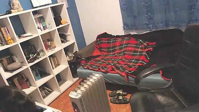 ravingr4d4 online show from March 21, 10:39 pm