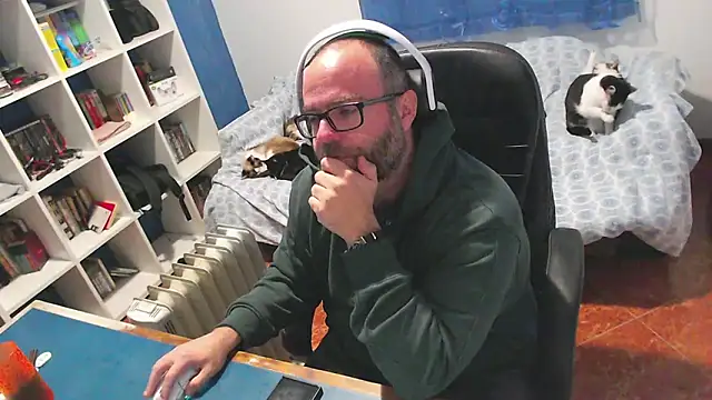 Snapshot of ravingr4d4 chatting on January 17, 10:02 pm ravingr4d4 online show from January 17, 10:02 pm