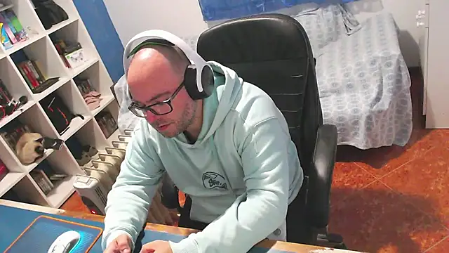 Snapshot of ravingr4d4 chatting on January 31, 8:51 pm ravingr4d4 online show from January 31, 8:51 pm