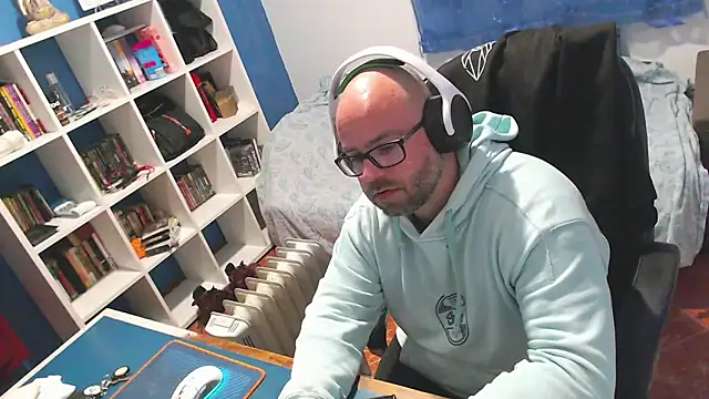 Snapshot of ravingr4d4 chatting on March 2, 11:22 pm ravingr4d4 online show from March 2, 11:22 pm