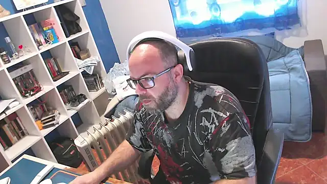 Snapshot of ravingr4d4 chatting on March 20, 9:25 am ravingr4d4 online show from March 20, 9:25 am