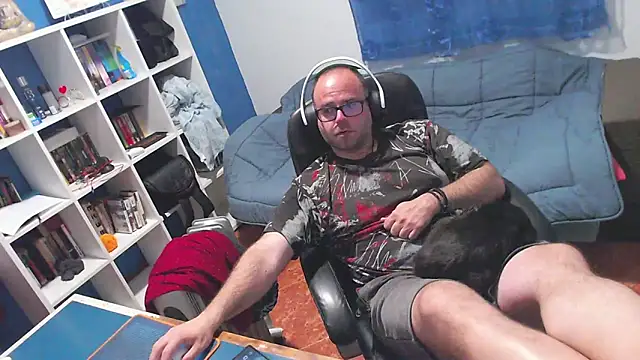 Snapshot of ravingr4d4 chatting on April 2, 9:34 pm ravingr4d4 online show from April 2, 9:34 pm