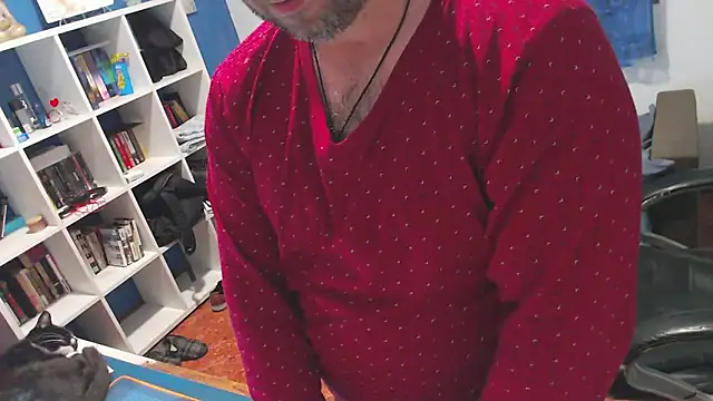 Snapshot of ravingr4d4 chatting on April 7, 11:37 pm ravingr4d4 online show from April 7, 11:37 pm