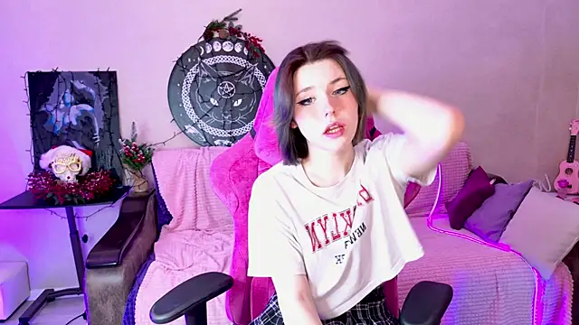 Alisa Black Star online show from January 18, 8:41 am