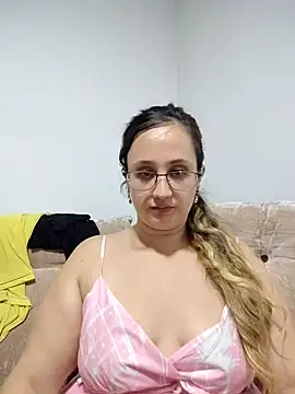 Snapshot of Karol_and_David_hotcouple chatting on March 2, 3:56 am Karol and David hotcouple online show from March 2, 3:56 am