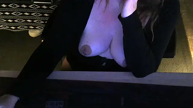 Silvia2277 online show from March 14, 7:08 pm