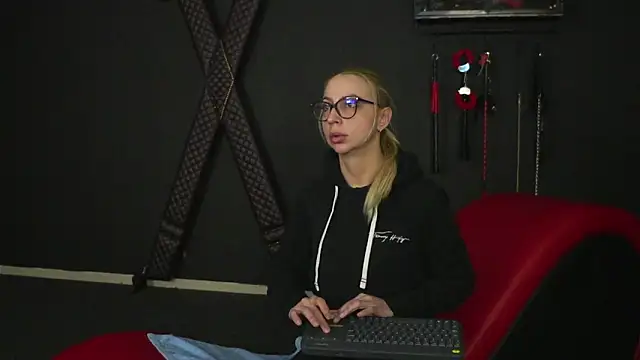 CelineConner online show from February 6, 5:14 am