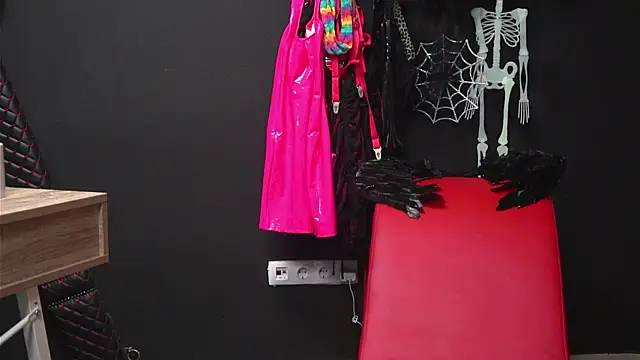 CelineConner online show from October 30, 5:09 am