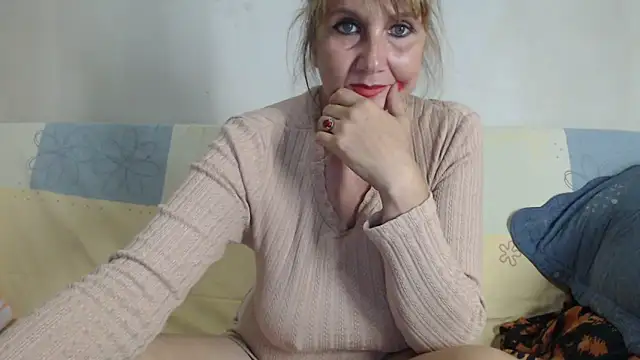 Andra Love online show from September 26, 8:02 pm
