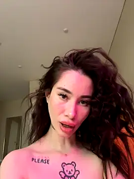 Snapshot of Yunasi chatting on September 19, 1:01 pm Yunasi online show from September 19, 1:01 pm