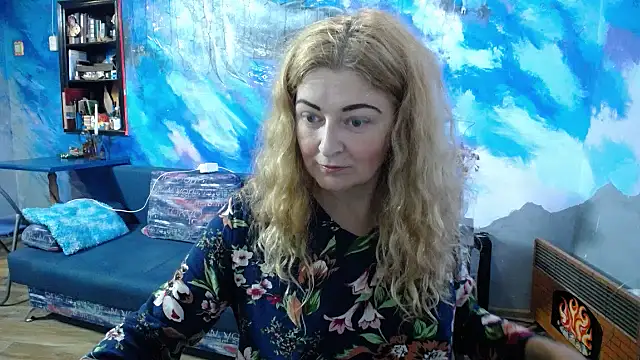 Helen1974 online show from September 14, 2:05 pm