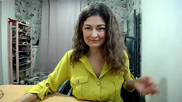 Helen1974 online show from April 27, 4:49 pm