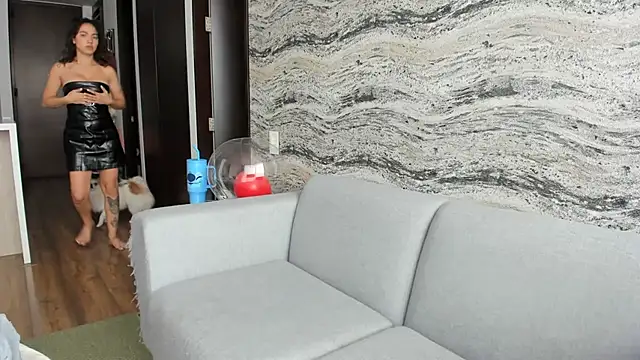 Sophi  a online show from November 2, 1:24 pm