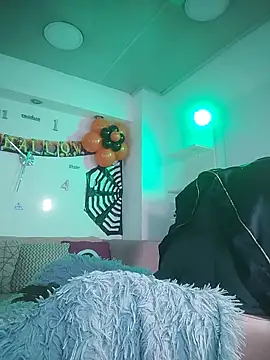 CaroFisher online show from October 8, 5:32 pm