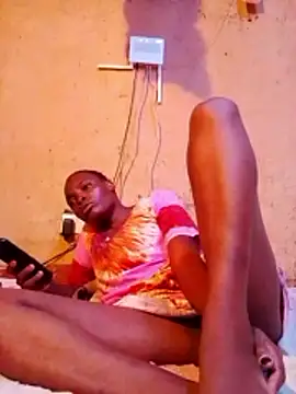 cute naimah online show from January 13, 11:15 am