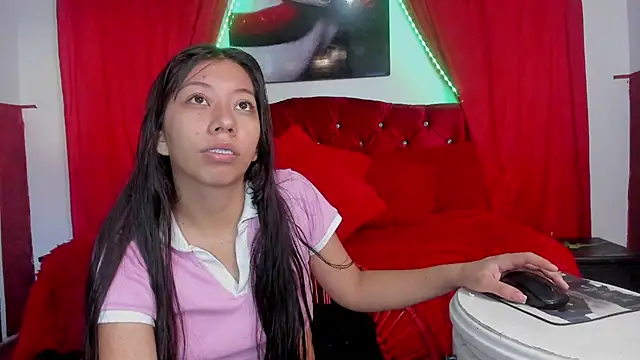 sexylaurita online show from January 30, 12:06 pm