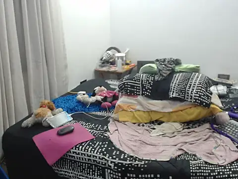 Anny Smith69 online show from September 10, 11:05 pm