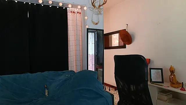 AndrewMartinez online show from January 31, 9:48 pm