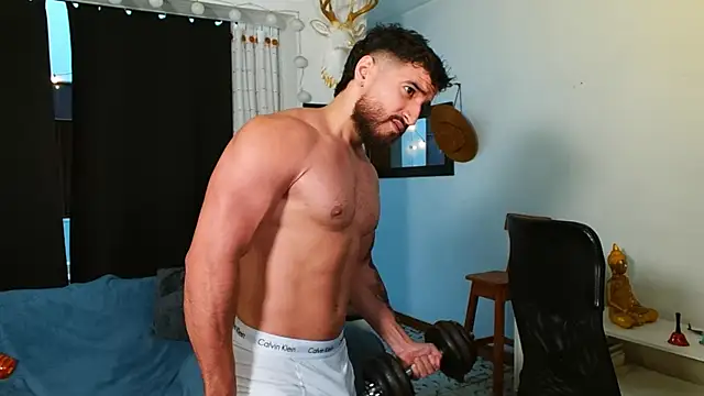 AndrewMartinez online show from February 9, 5:22 pm