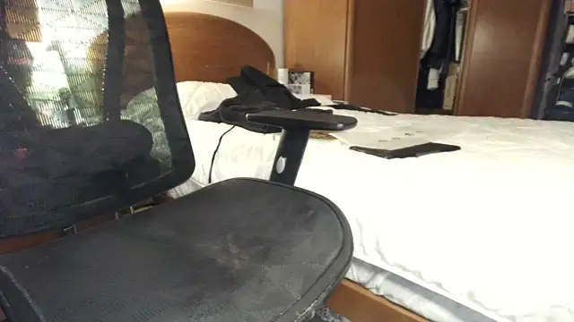 Snapshot of Hornyboyspanish2 chatting on January 18, 8:51 pm Hornyboyspanish2 online show from January 18, 8:51 pm