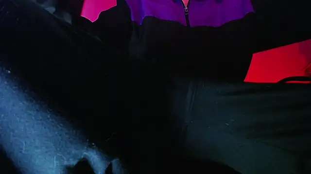 zacwatson  online show from November 21, 2:54 am